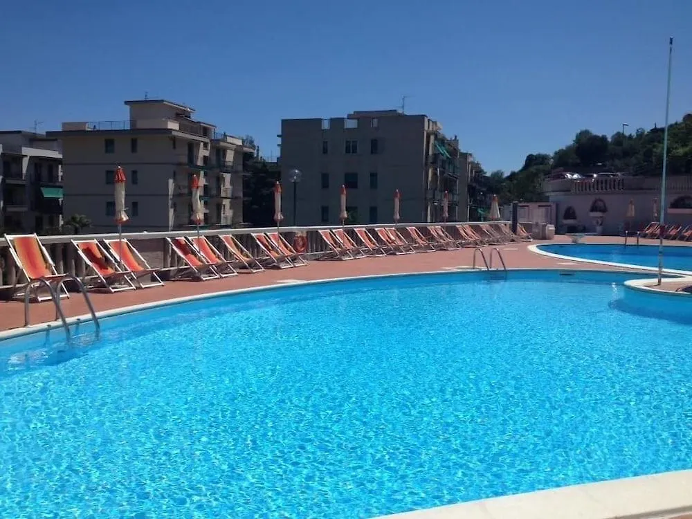 Hotel Paco Pietra Ligure