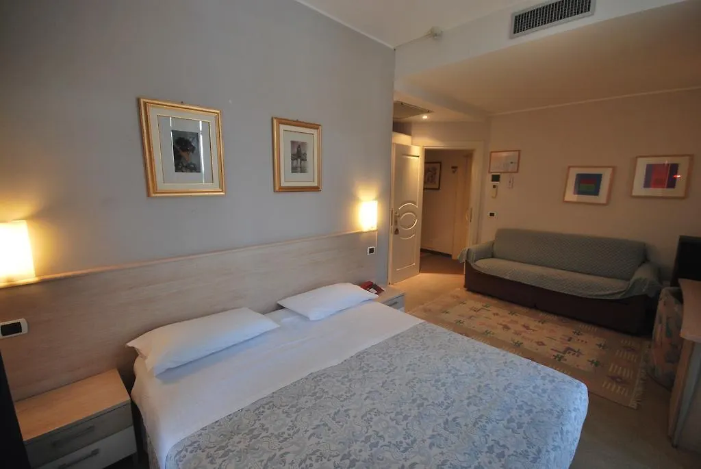 Hotel Paco Pietra Ligure