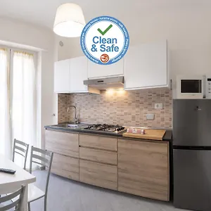 Appartamento Fornaci 2 Rivieraholiday