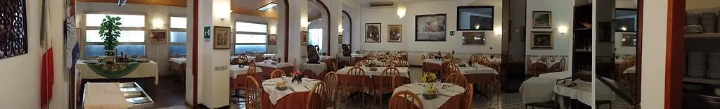 Hotel Paco Pietra Ligure 3*,  Italien