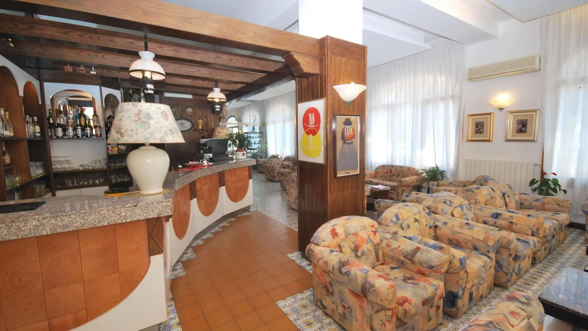 Hotel Paco Pietra Ligure 3*,  Italien